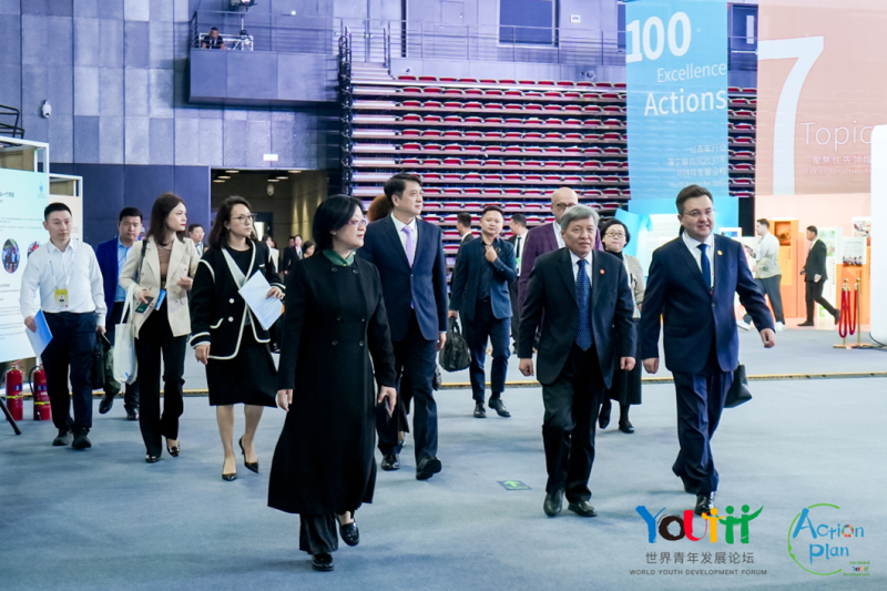 1698903472338033.png 3.png